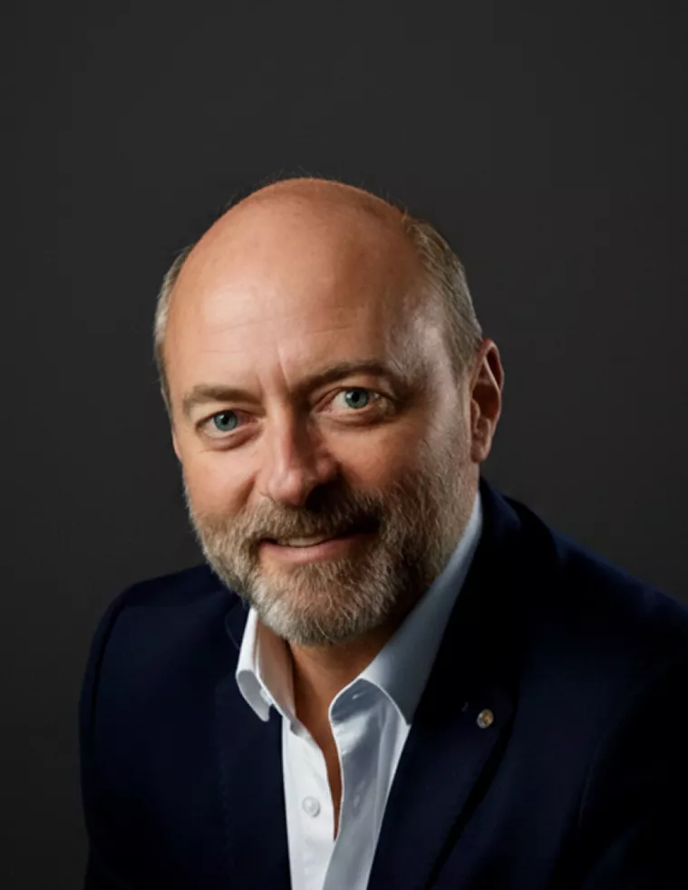 Dr Jürgen Abrams, fondateur et CEO d'ABRAMS world trade wiki